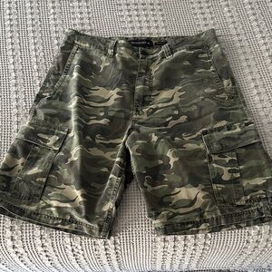 Quiksilver Green Camouflage Cargo Shorts